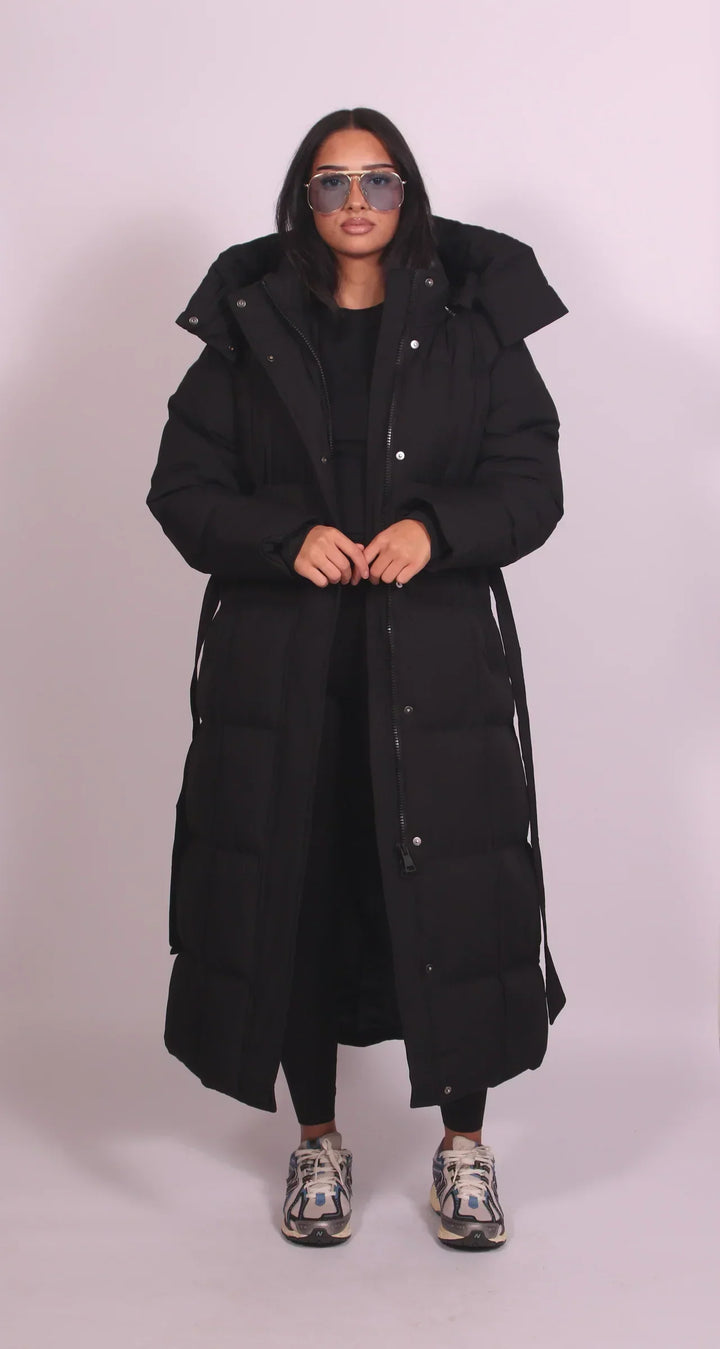 Kelly – Long Belted Puffer Coat