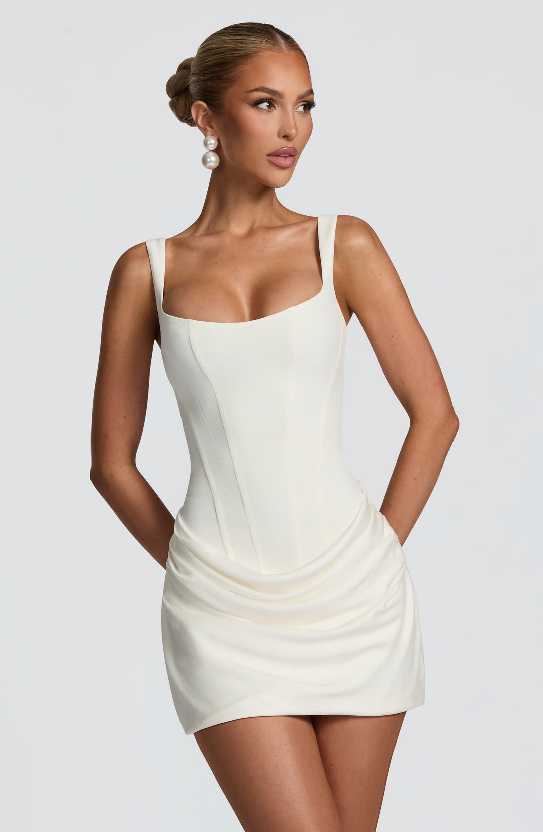 Isabella | Women&